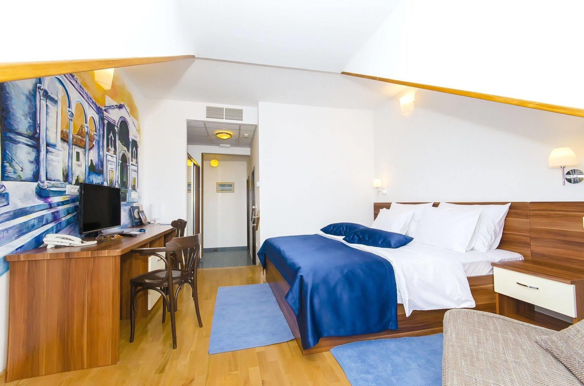 Palma Rooms B&B Split Exteriör bild