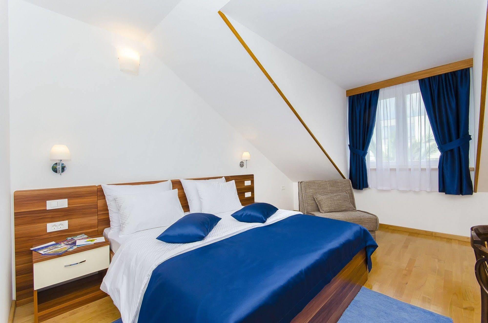 Palma Rooms B&B Split Exteriör bild
